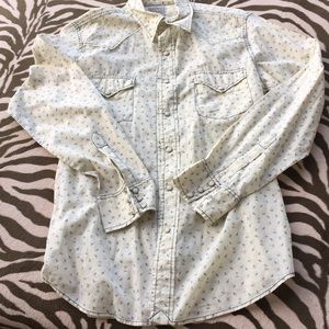 Free People Classic western blouse. Snap closures